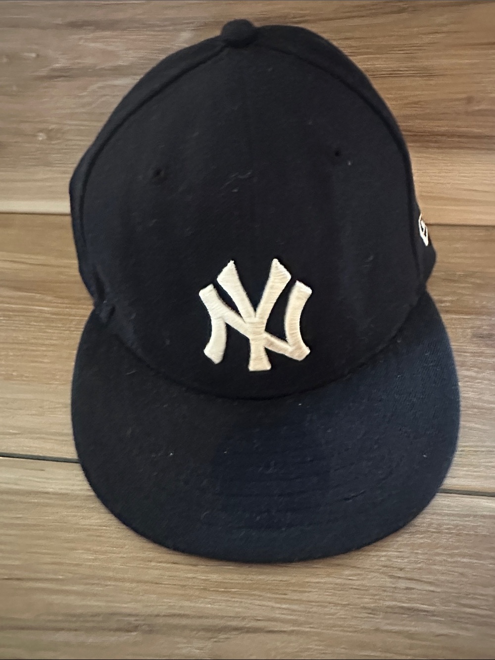 MLB NY Yankees Baseball Hat 7 5/8 New Era